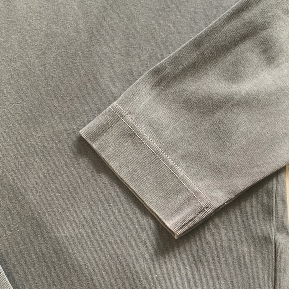 Boss Hugo Boss- XL gray lightweight pullover soft 3/4 zip up - Picture 5 of 8